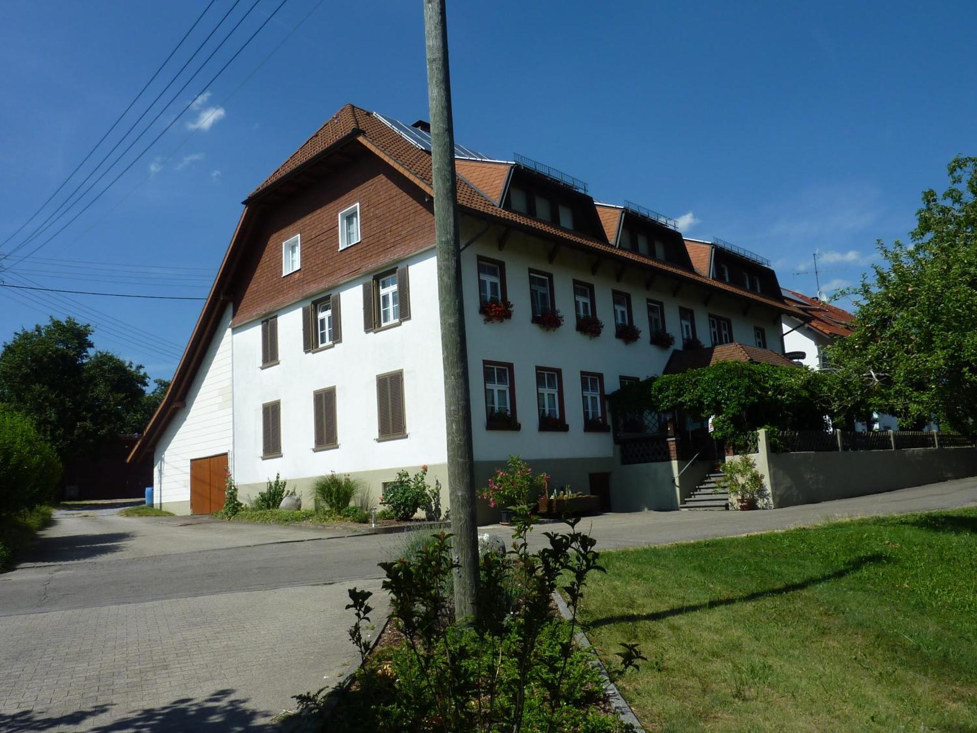 אולינגן בירקנדורף Gasthaus Zum Schwanen מראה חיצוני תמונה