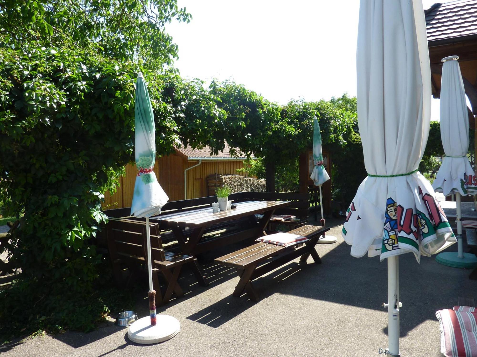 אולינגן בירקנדורף Gasthaus Zum Schwanen מראה חיצוני תמונה